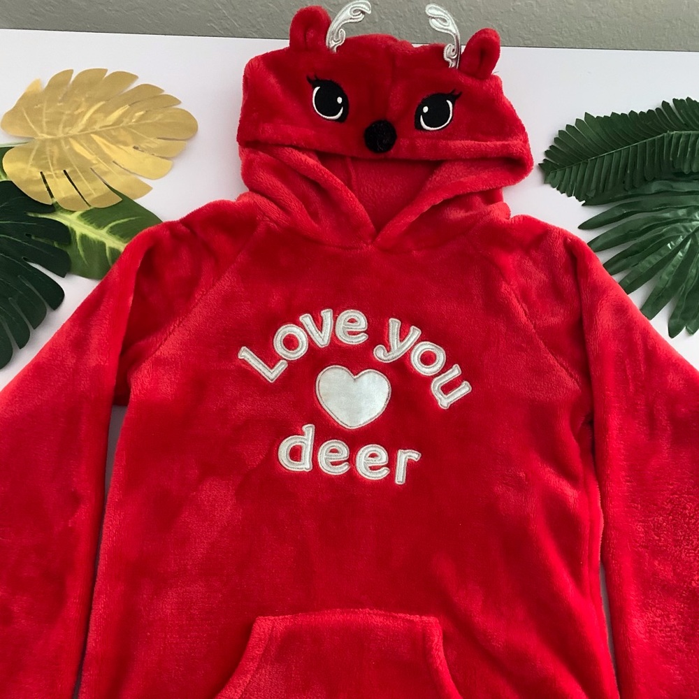 Girls Plush H&M deer sweater!! Super cute!
